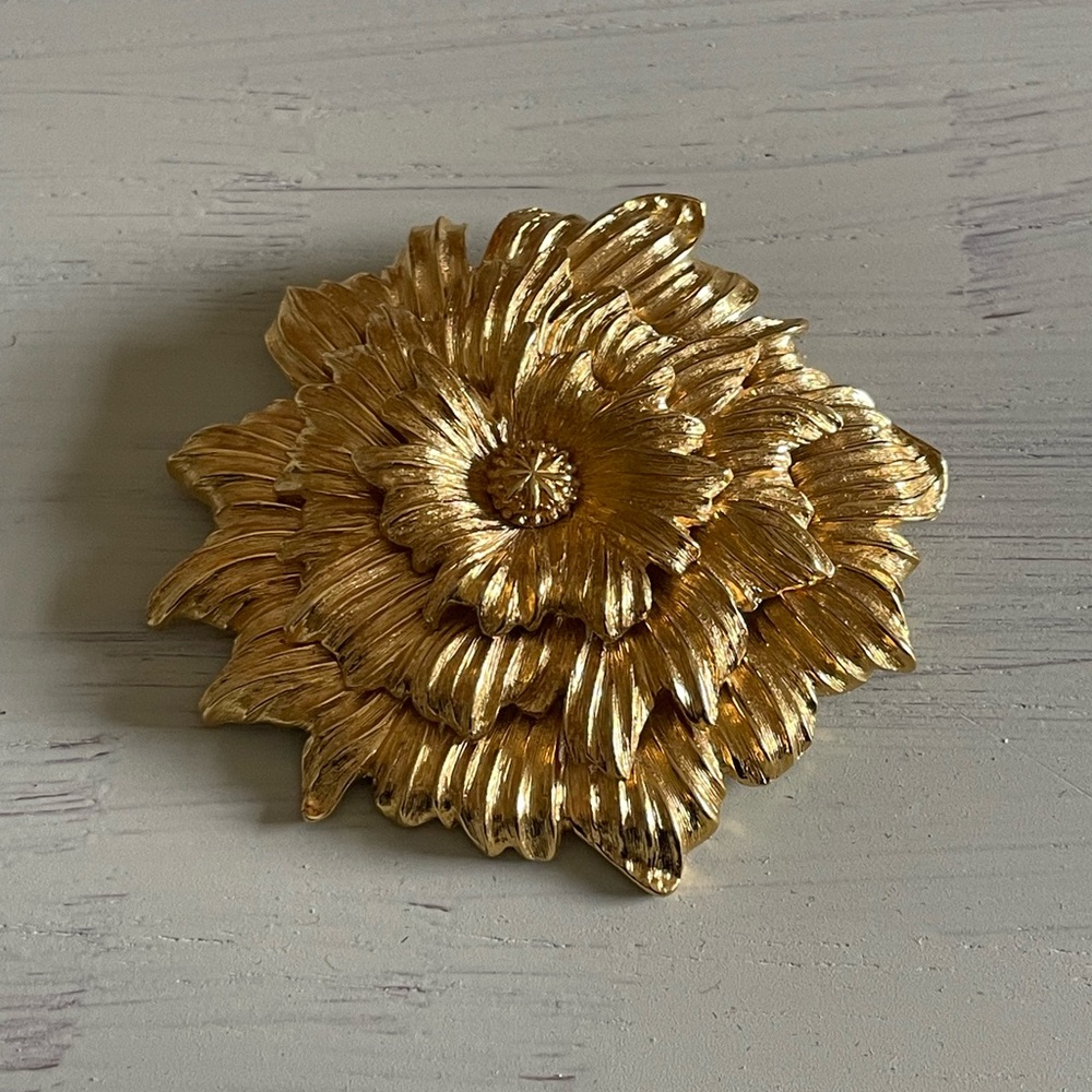 Large Vintage Monet Layered Floral Brooch